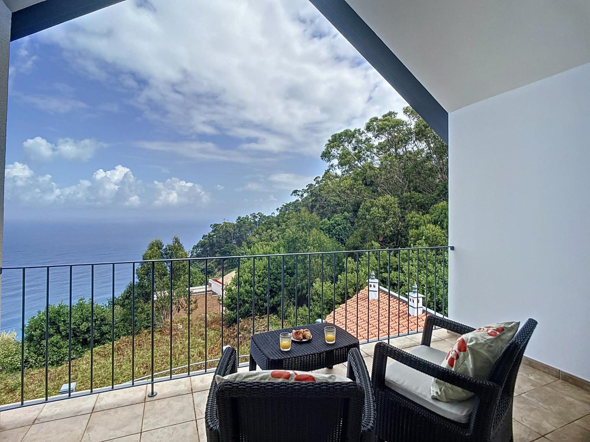 Vinhaticos Villa By Atlantic Holiday Porto Moniz Dış mekan fotoğraf