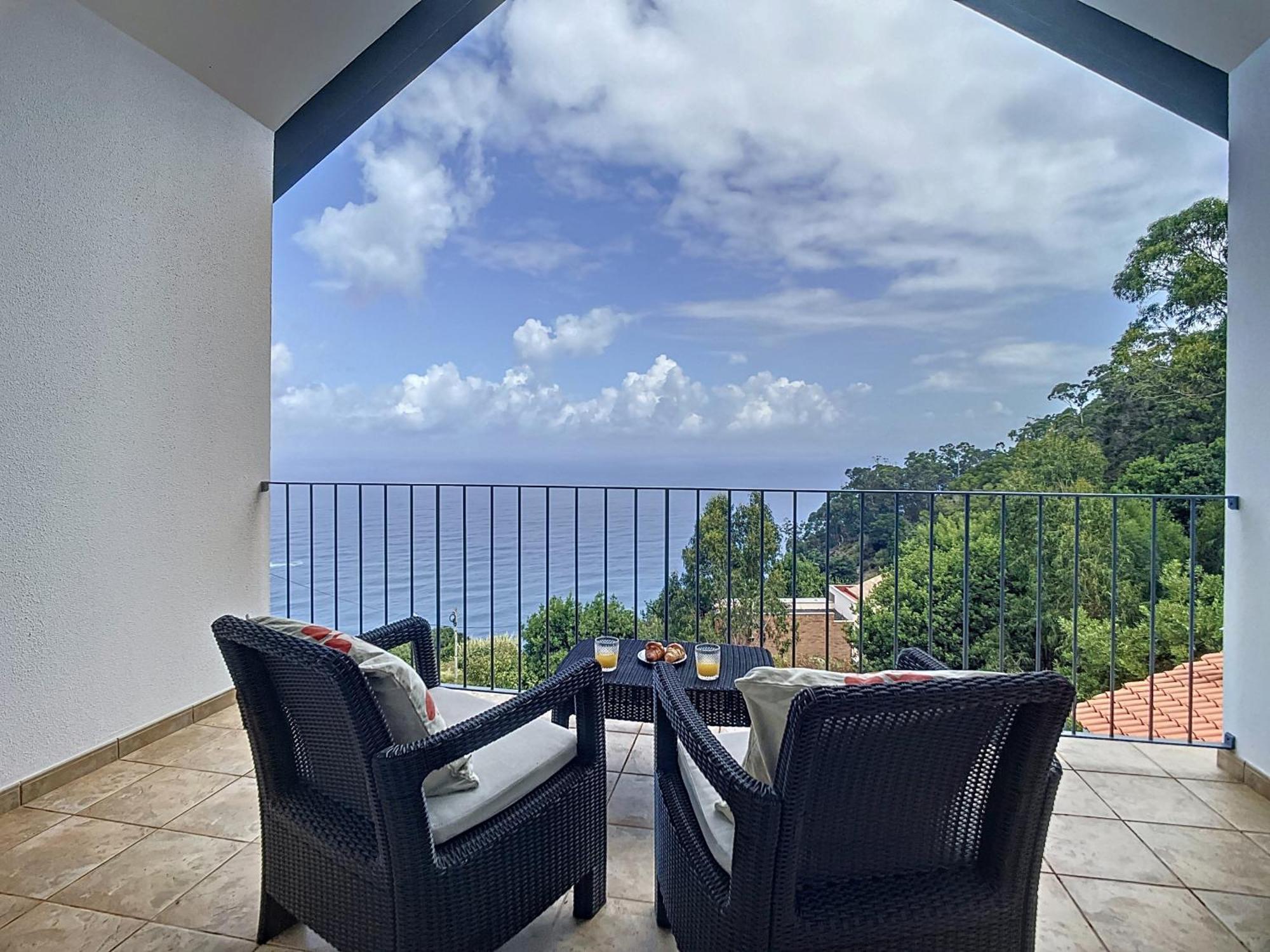 Vinhaticos Villa By Atlantic Holiday Porto Moniz Dış mekan fotoğraf
